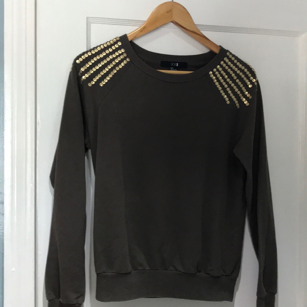 Sweatshirt with Gold Shoulder Detail